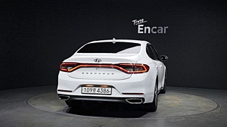 HYUNDAI GRANDEUR IG 2017