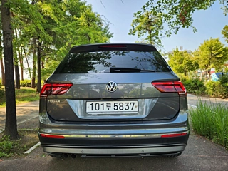 VOLKSWAGEN TIGUAN 2020