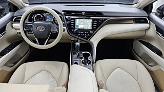TOYOTA CAMRY XV70 2018