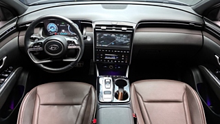 HYUNDAI TUCSON NX4 2023
