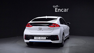 HYUNDAI IONIQ HYBRID 2016
