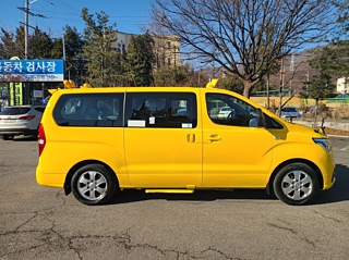 HYUNDAI STAREX GRAND 2019