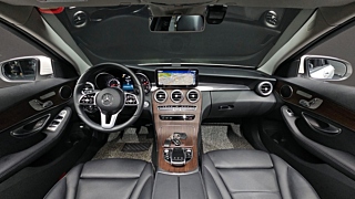 MERCEDES BENZ C-CLASS W205 2020