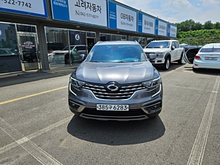 SAMSUNG QM6 2019