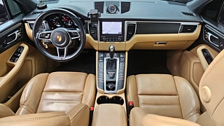 PORSCHE MACAN 2018