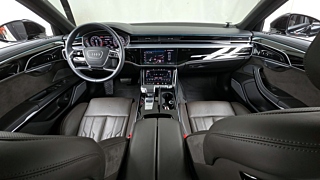 AUDI A8 D5 2021