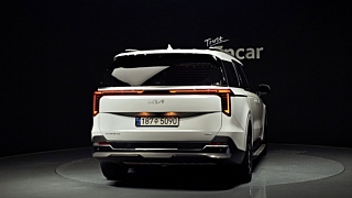 KIA CARNIVAL 2024