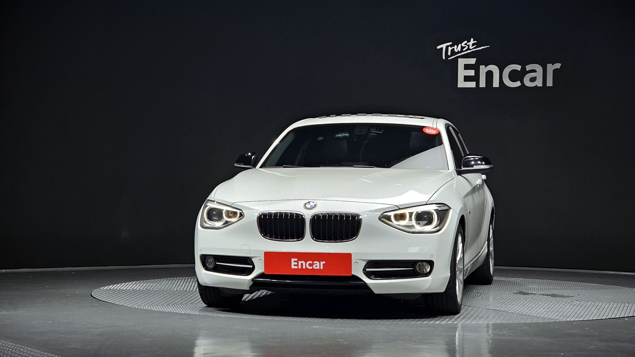 BMW 1-SERIES F20 2015