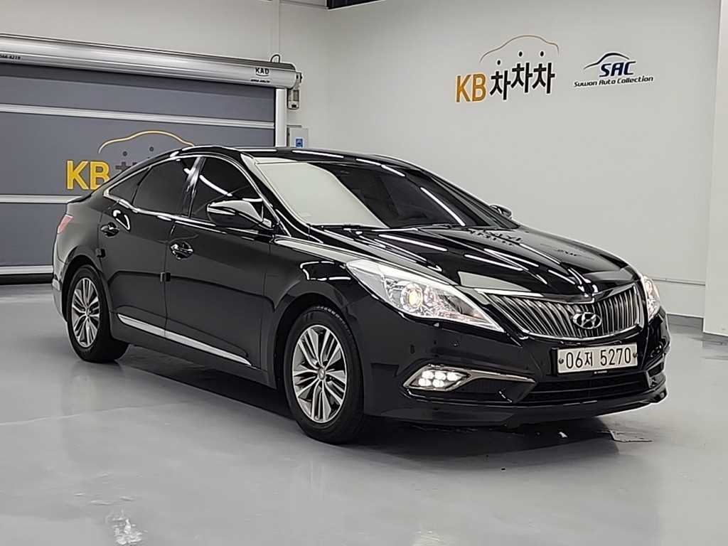 HYUNDAI GRANDEUR HG 2017