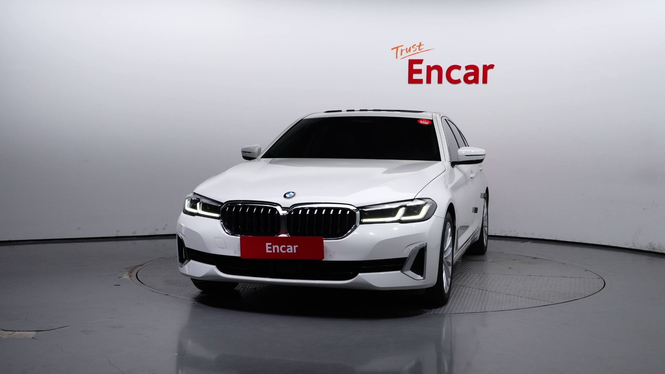 BMW 5-SERIES G30 2023