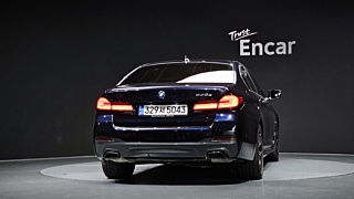 BMW 5-SERIES G30 2022