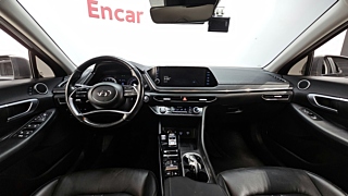 HYUNDAI SONATA DN8 2019