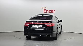 HYUNDAI GRANDEUR HG HYBRID 2016