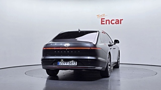 HYUNDAI GRANDEUR HYBRID GN7 2023