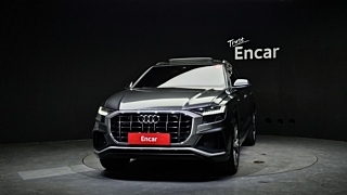 AUDI Q8 4M 2021