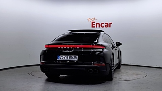 PORSCHE PANAMERA 972 2024