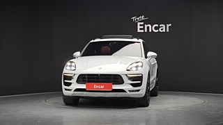 PORSCHE MACAN 2017