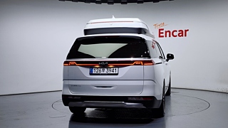 KIA CARNIVAL 2023