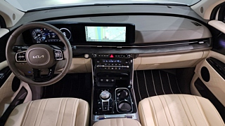 KIA CARNIVAL 2023