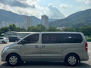 HYUNDAI STAREX GRAND 2017