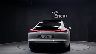 PORSCHE PANAMERA 971 2022