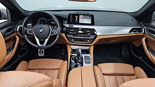 BMW 5-SERIES G30 2018