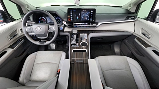 TOYOTA SIENNA 2022