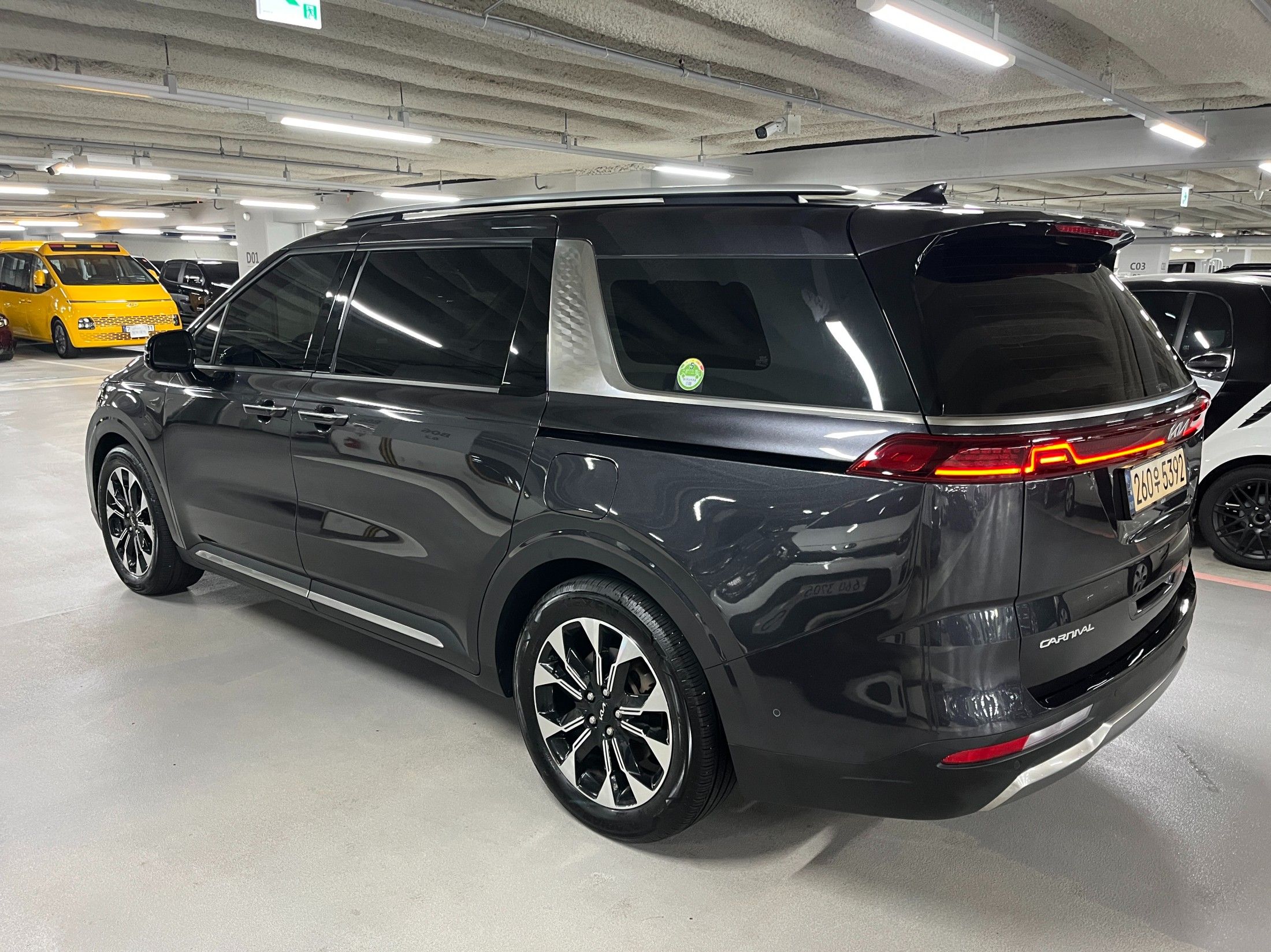 KIA CARNIVAL 2022