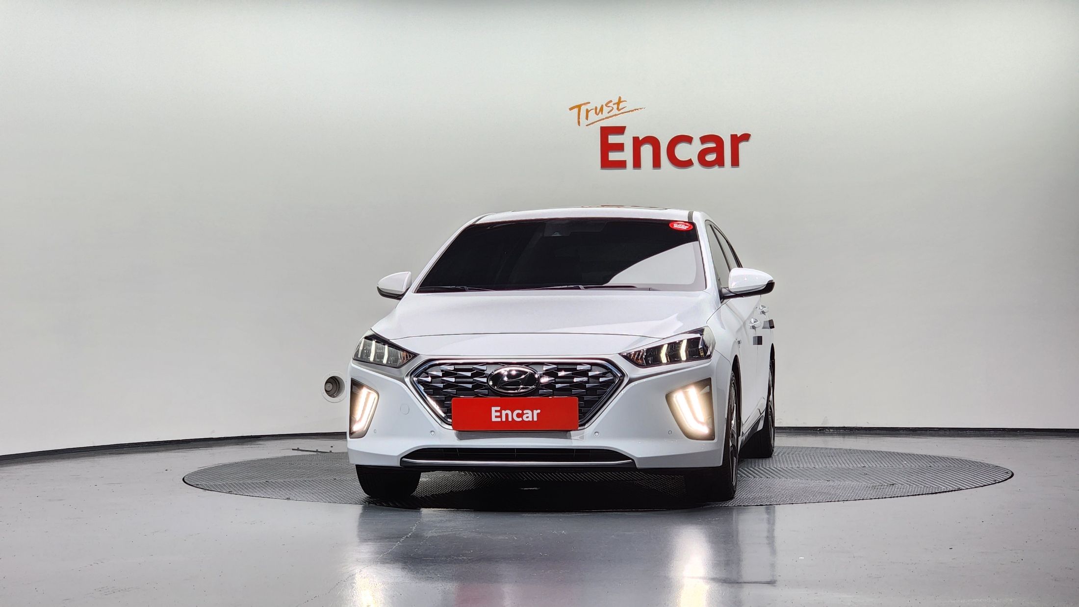 HYUNDAI IONIQ HYBRID 2020