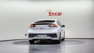 HYUNDAI IONIQ HYBRID 2020