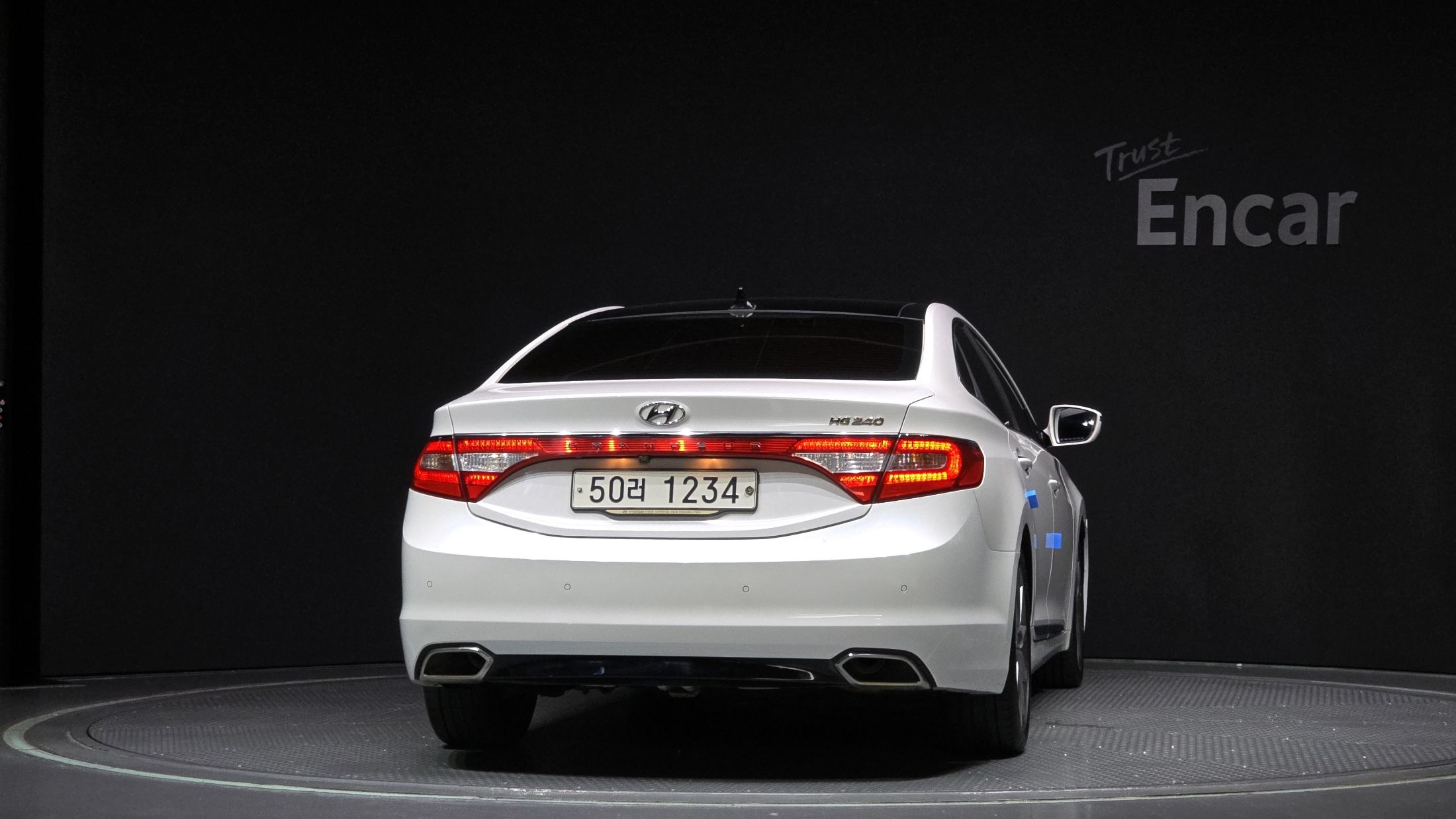 HYUNDAI GRANDEUR HG 2014