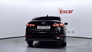 HYUNDAI AVANTE AD 2016