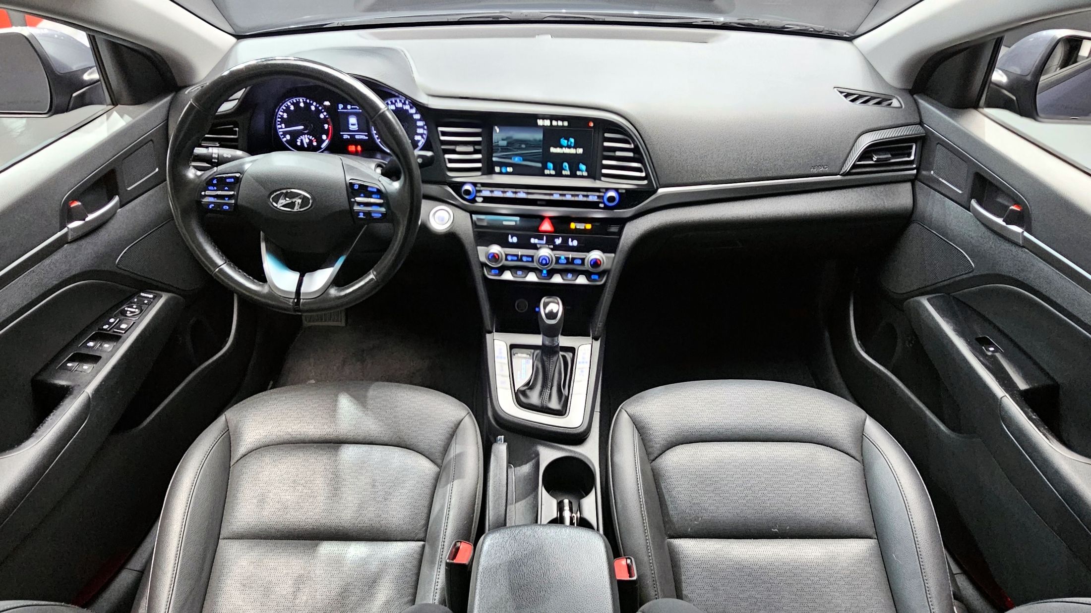 HYUNDAI AVANTE AD 2019