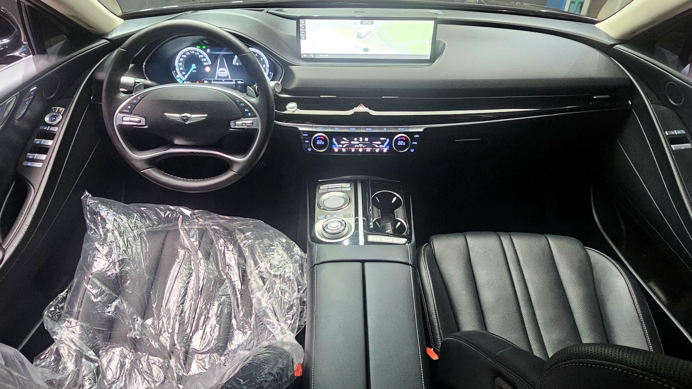 GENESIS G80 RG3 2022