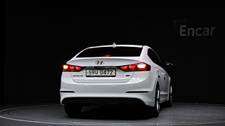 HYUNDAI AVANTE AD 2016
