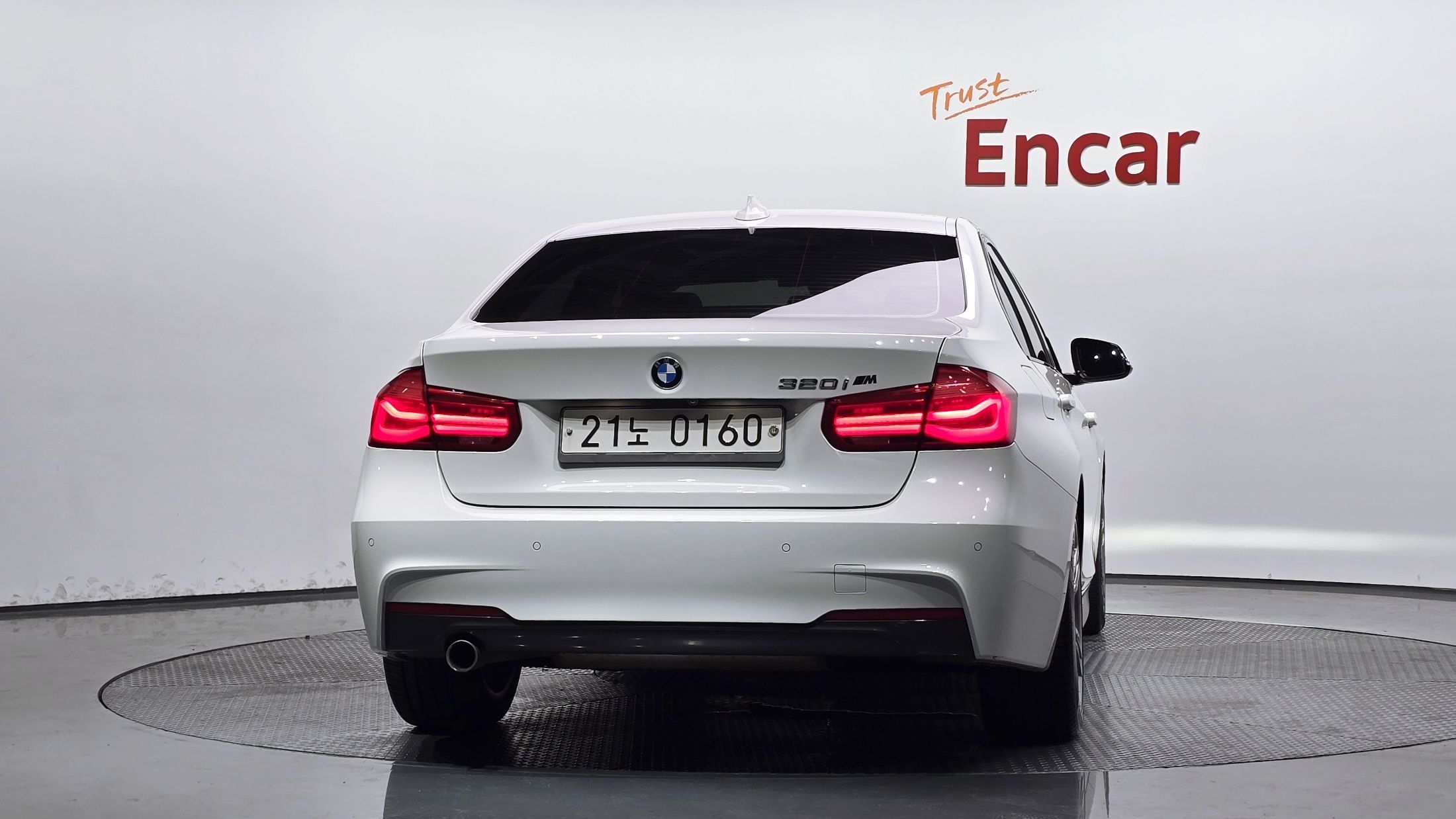 BMW 3-SERIES F30 2016