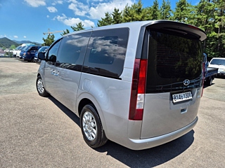HYUNDAI STARIA 2022