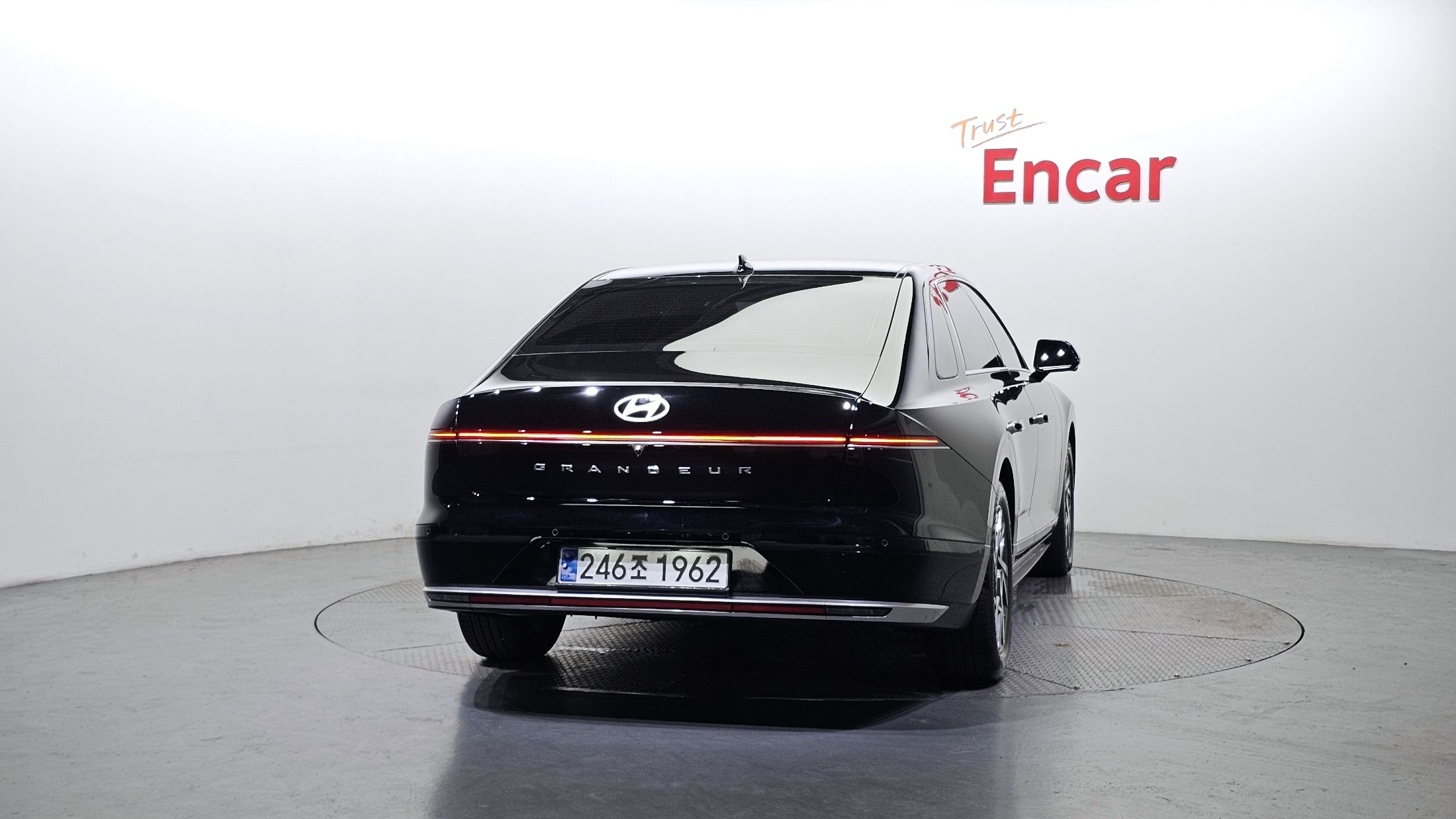 HYUNDAI GRANDEUR GN7 2023