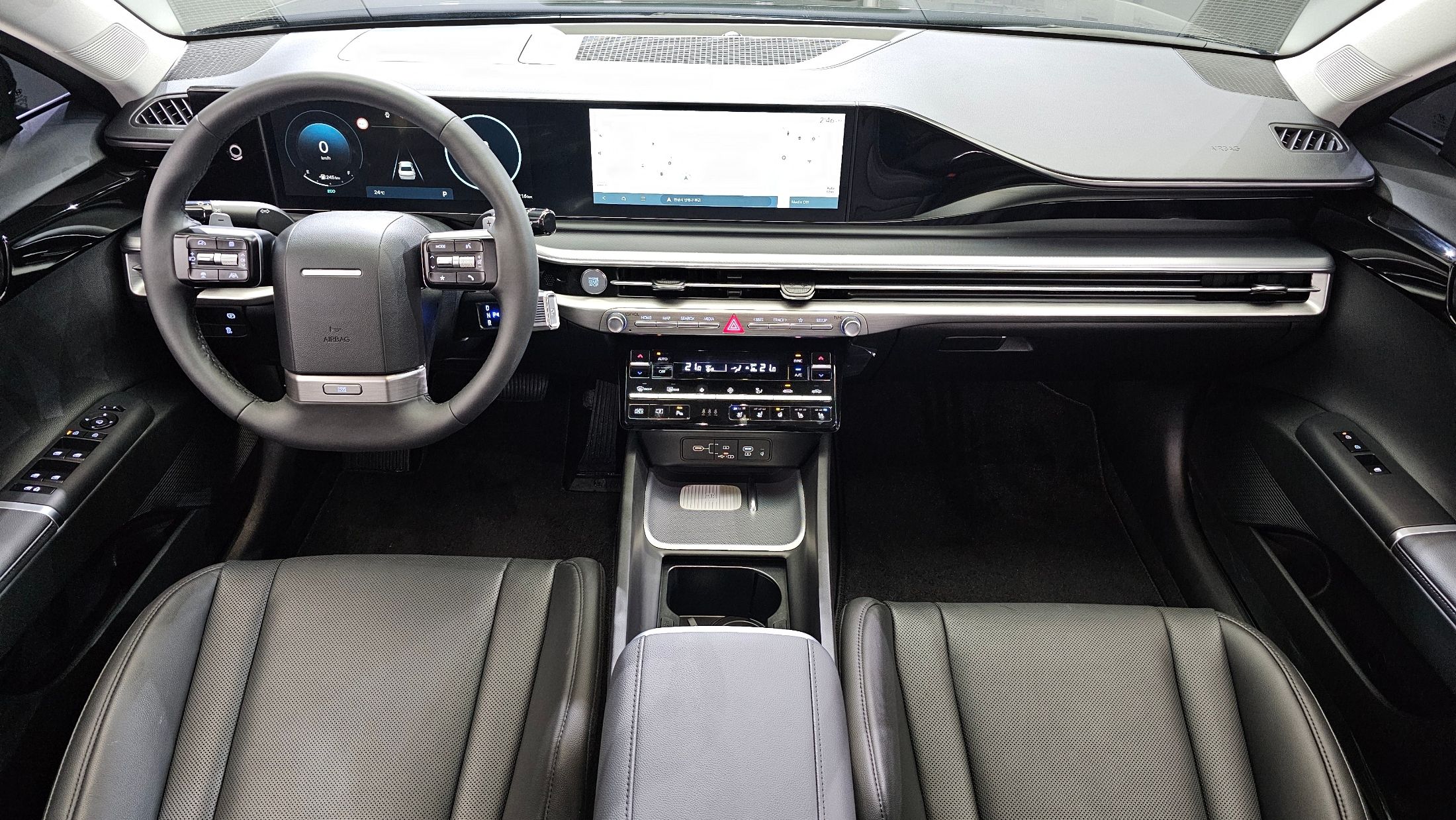 HYUNDAI GRANDEUR GN7 2023