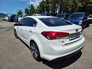 KIA K3 2016