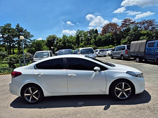 KIA K3 2016