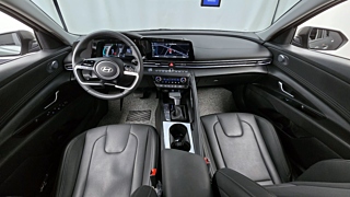 HYUNDAI AVANTE HYBRID CN7 2025