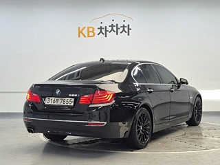 BMW 5-SERIES F10 2016