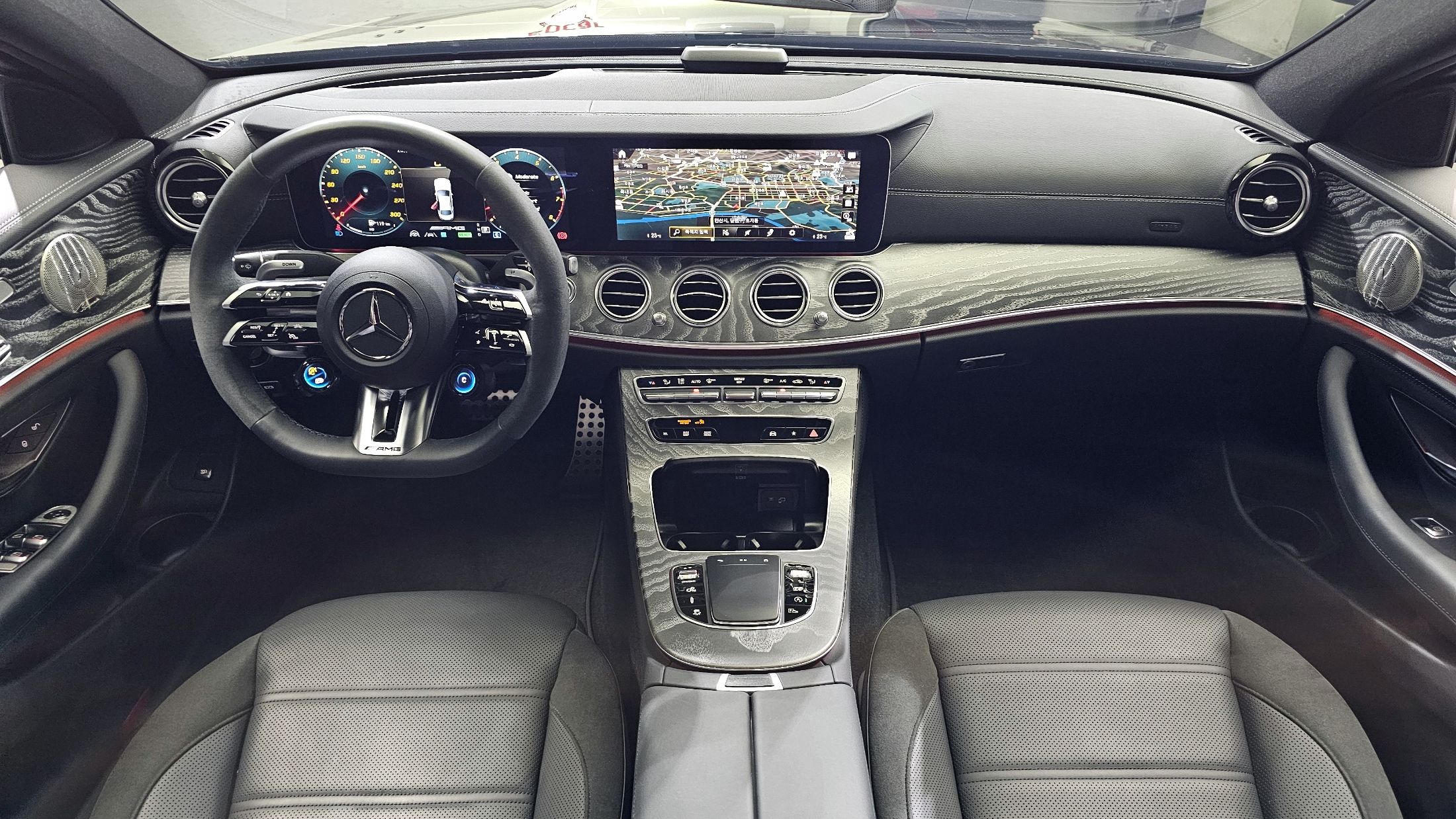 MERCEDES BENZ E-CLASS W213 2023