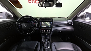 SSANGYONG TIVOLI VERY NEW 2021