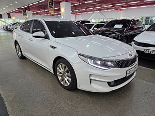 KIA K5 2016