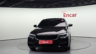 BMW 5-SERIES G30 2017