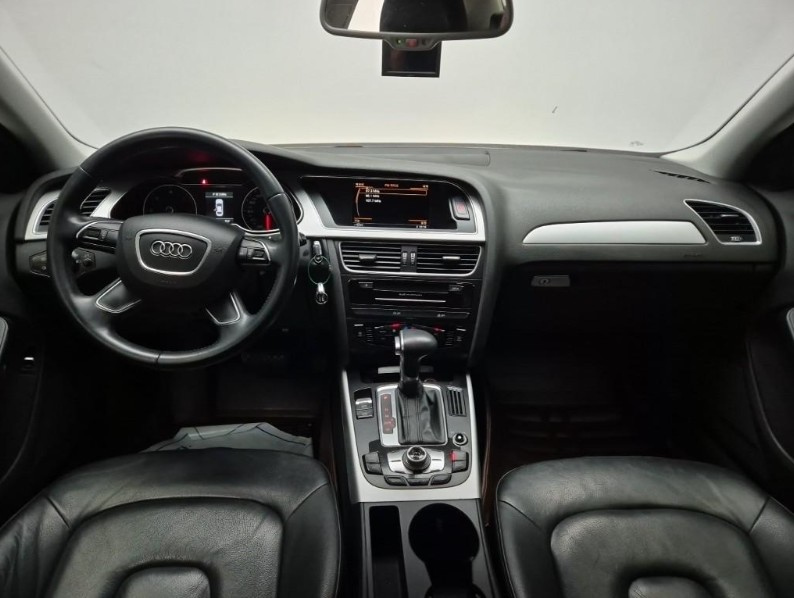 AUDI A4 2015