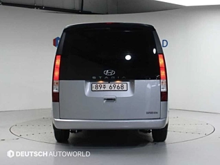 HYUNDAI STARIA 2021