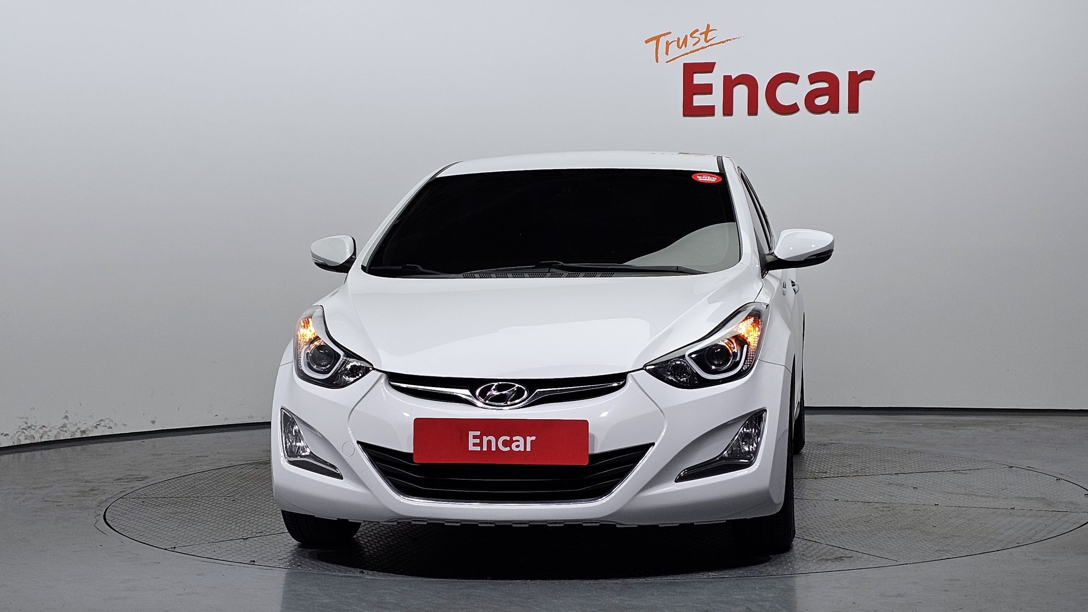 HYUNDAI AVANTE 2013